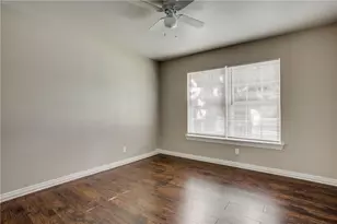 9227 Seaway Dr, Dallas, TX 75217 - Photo 7