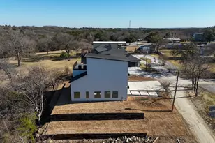 320 Bentwood Dr, Pottsboro, TX 75076 - Photo 35