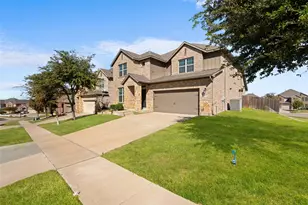 1917 Edgewater Dr, Garland, TX 75043 - Photo 3