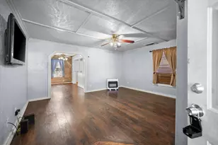 701 Poindexter Ave, Cleburne, TX 76033 - Photo 7