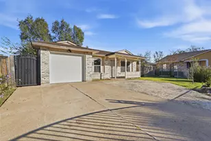 9420 Kerrville St, Dallas, TX 75227 - Photo 5