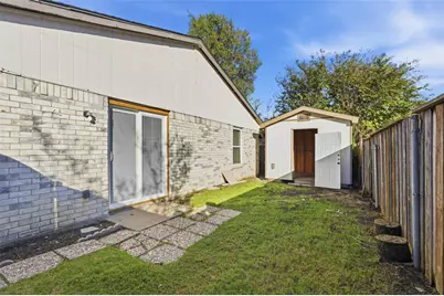 9420 Kerrville Street, Dallas, TX 75227 - Photo 31