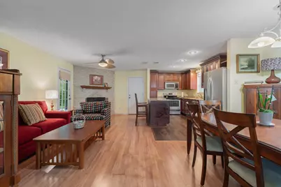 326 Countryside Drive, Irving, TX 75062 - Photo 15