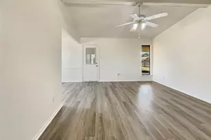 928 Shady Oaks Dr, Kennedale, TX 76060 - Photo 5