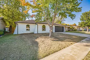 6901 Bennington Dr, Watauga, TX 76148 - Photo 3