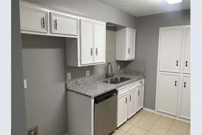 1009 Bluebird Drive, Irving, TX 75061 - Photo 9