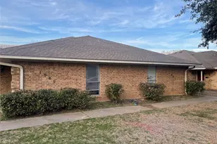 1009 Bluebird Dr, Irving, TX 75061 - Photo 1