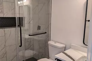 1310 Rosewood Ln, Lancaster, TX 75146 - Photo 15