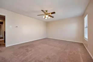 8000 Crazy Horse Ln, Fort Worth, TX 76137 - Photo 19