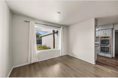 905 McKinney Avenue, Princeton, TX 75407 - Photo 3