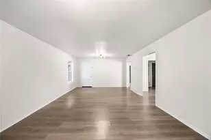 905 McKinney Ave, Princeton, TX 75407 - Photo 9