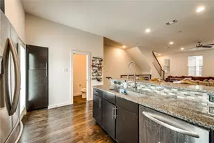 3200 Ross Ave, Dallas, TX 75204 - Photo 5