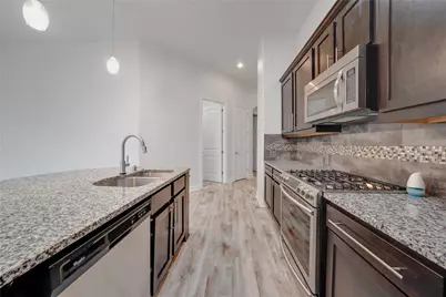 6004 Chatham Drive, McKinney, TX 75071 - Photo 9