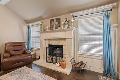 2916 Shoreline Drive, Burleson, TX 76028 - Photo 11