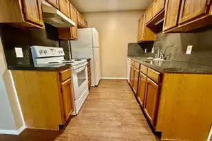 1419 Kilpatrick Ct, Cleburne, TX 76033 - Photo 7