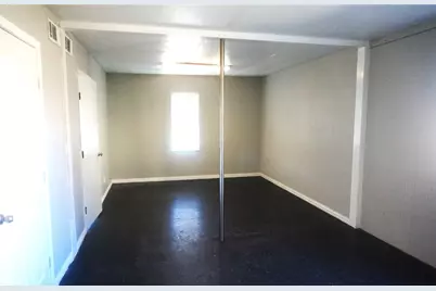 1110 S Armstrong Avenue, Denison, TX 75020 - Photo 5