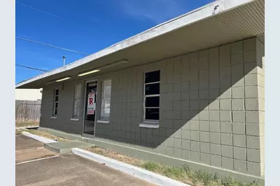 1110 S Armstrong Avenue, Denison, TX 75020 - Photo 3