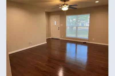 1113 S Idlewild Drive, Sherman, TX 75090 - Photo 9