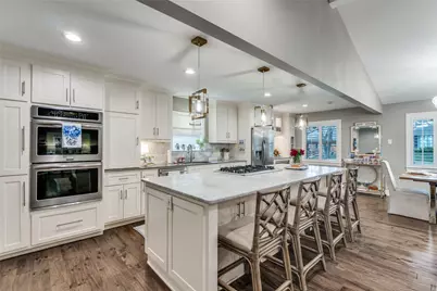 10946 Scotsmeadow Drive, Dallas, TX 75218 - Photo 9