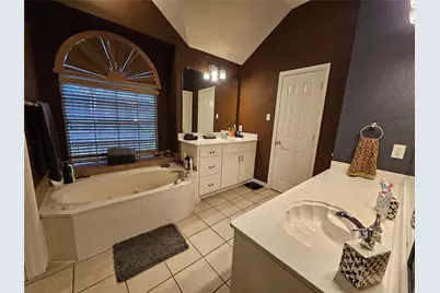 8381 Everglades Circle, Fort Worth, TX 76137 - Photo 17