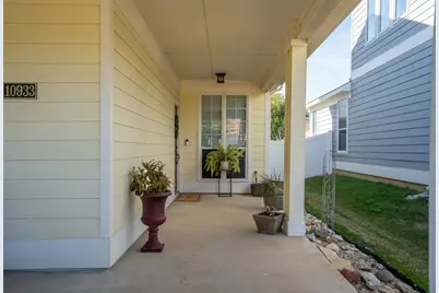 10933 Caldwell Lane, Fort Worth, TX 76179 - Photo 3