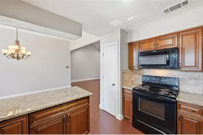 813 Timberline Court, DeSoto, TX 75115 - Photo 13