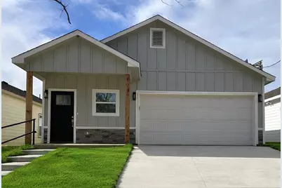 1917 Avenue A, Denison, TX 75020 - Photo 1