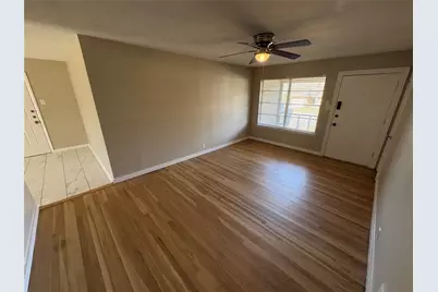 1110 Edinburg Lane, Denton, TX 76209 - Photo 3