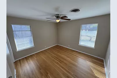 1110 Edinburg Lane, Denton, TX 76209 - Photo 11