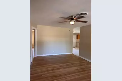 1110 Edinburg Lane, Denton, TX 76209 - Photo 5