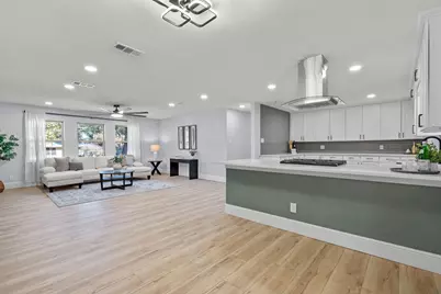 2160 Green Hill Circle, Fort Worth, TX 76112 - Photo 7