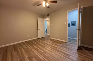 629 Central Ave, Newark, TX 76071 - Photo 17