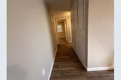 629 Central Avenue #202, Newark, TX 76071 - Photo 7