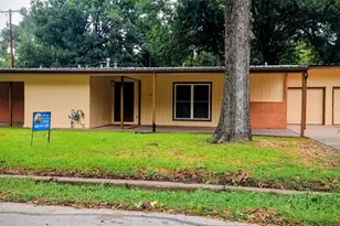 104 Elm Dr, Terrell, TX 75160 - Photo 1