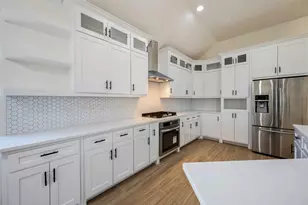 4901 Harborview Blvd, Rowlett, TX 75088 - Photo 9