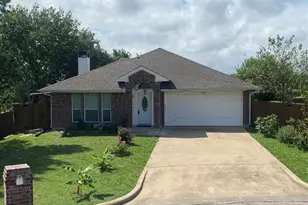 3001 Hillsdale St, Corsicana, TX 75110 - Photo 1