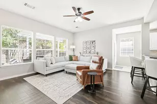 8436 Parkdale Dr, North Richland Hills, TX 76182 - Photo 9