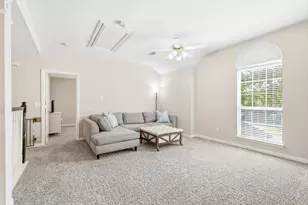 8436 Parkdale Dr, North Richland Hills, TX 76182 - Photo 25