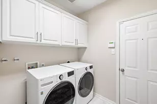 8436 Parkdale Dr, North Richland Hills, TX 76182 - Photo 33