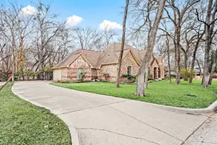 5908 Forest River Dr, Fort Worth, TX 76112 - Photo 7