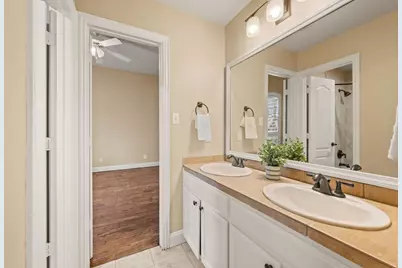 5908 Forest River Drive, Fort Worth, TX 76112 - Photo 23