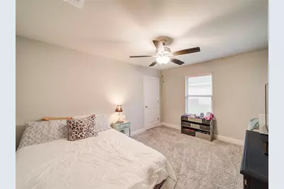 709 Nolan Drive, Sherman, TX 75092 - Photo 11