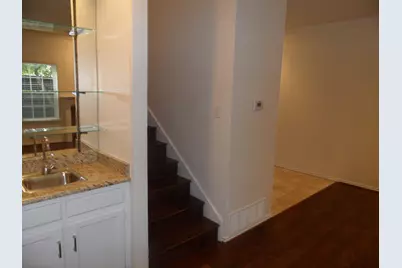 5747 Remington Park Square, Dallas, TX 75252 - Photo 9