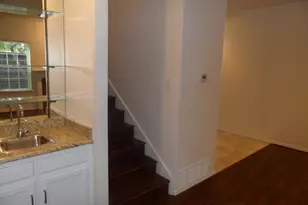 5747 Remington Park Square, Dallas, TX 75252 - Photo 9