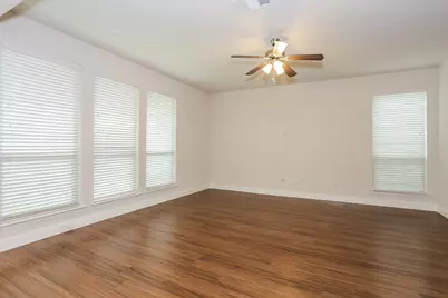 3025 Damsel Sauvage Lane, Lewisville, TX 75056 - Photo 11