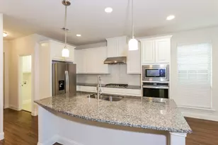 3025 Damsel Sauvage Ln, Lewisville, TX 75056 - Photo 3