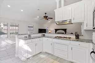 7809 Hightower Dr, North Richland Hills, TX 76182 - Photo 17