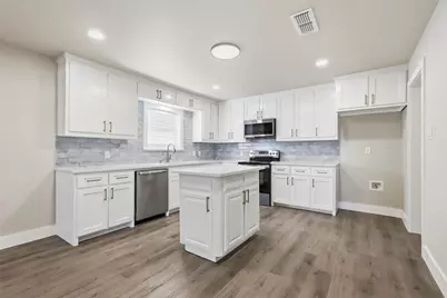 6917 Sheila Lane, Burleson, TX 76028 - Photo 13