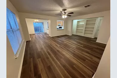 10137 Chapel Glen, Fort Worth, TX 76116 - Photo 5
