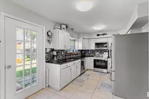 8301 Kensington Dr, Rowlett, TX 75088 - Photo 11